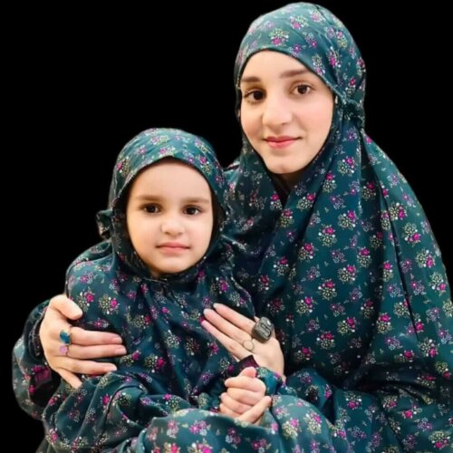 Mother & Daughter Arabic Style