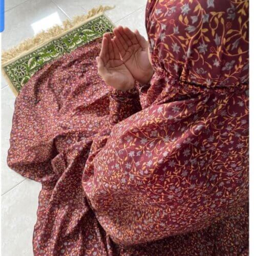 Umbrella Namaz Chadar (Mahroon)